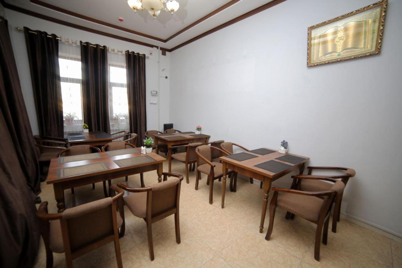 Sarbon Hotel Хива Экстерьер фото